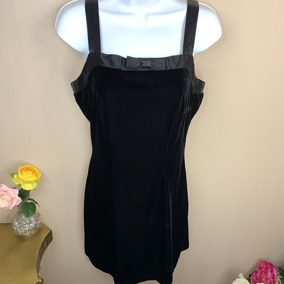 7 Vintage Black Velvet Cocktail Dress Just Choon 90s Juniors Sleeveless LBD - Picture 1 of 6